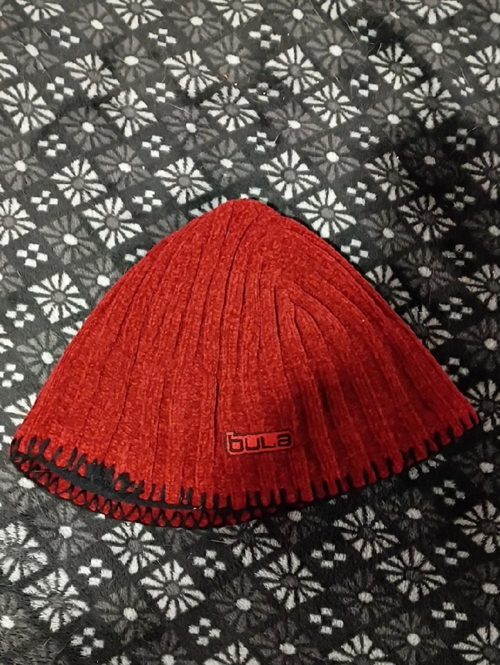 Bula Red Ribbed Knit Beanie - Men's Winter Hat